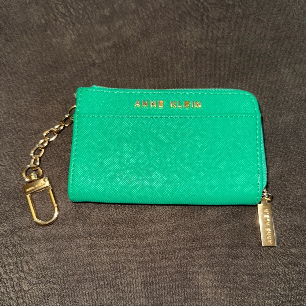 Anne Klein Green Card Wallet